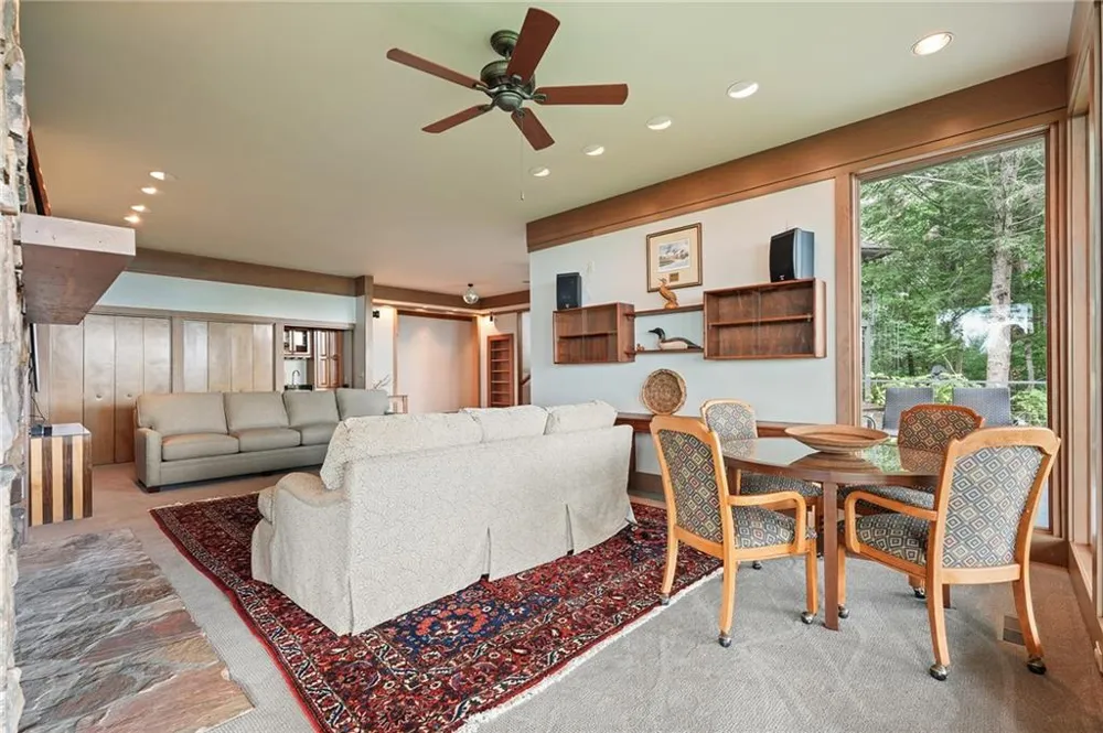 202 Sanderlin Mountain Drive Big Canoe, GA 30143