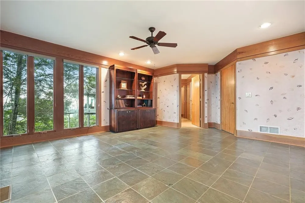 202 Sanderlin Mountain Drive Big Canoe, GA 30143