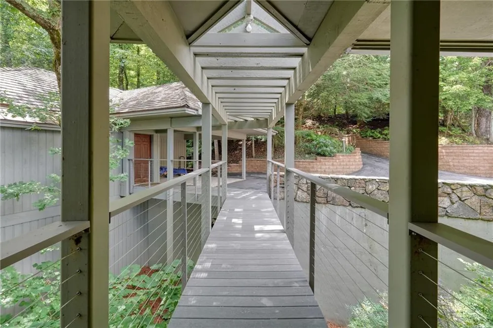 202 Sanderlin Mountain Drive Big Canoe, GA 30143