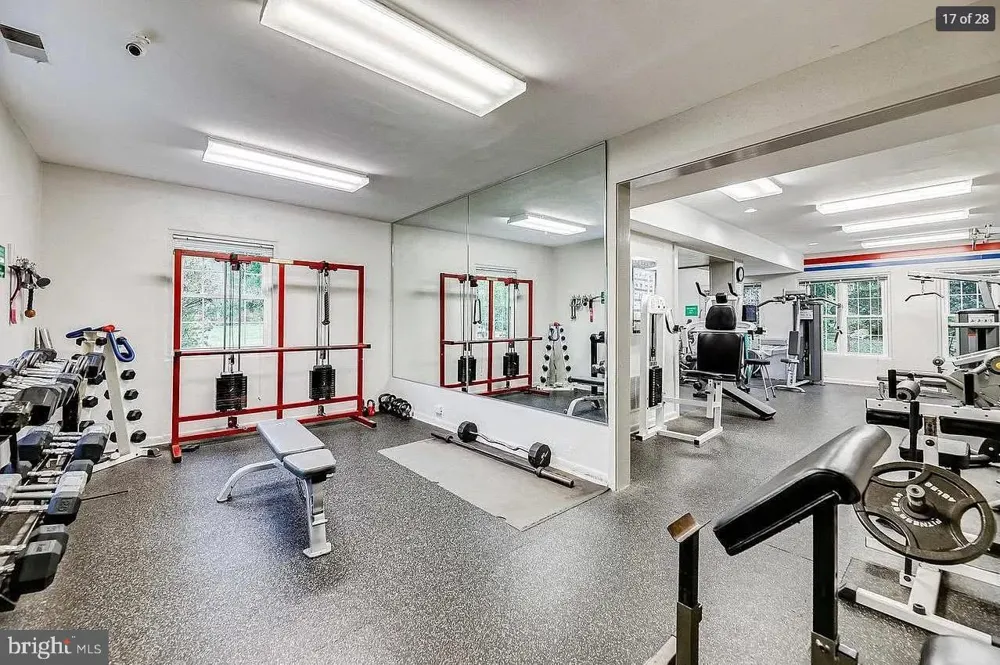 1643 PRESTON ROAD Alexandria, VA 22302