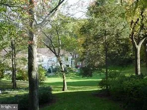 1643 PRESTON ROAD Alexandria, VA 22302