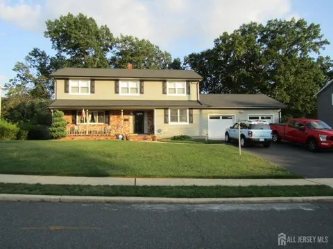 4 Windsor Road