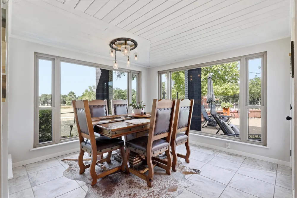12 County Road 2114 Gainesville, TX 76240