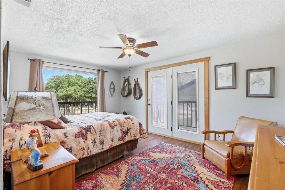 12 County Road 2114 Gainesville, TX 76240