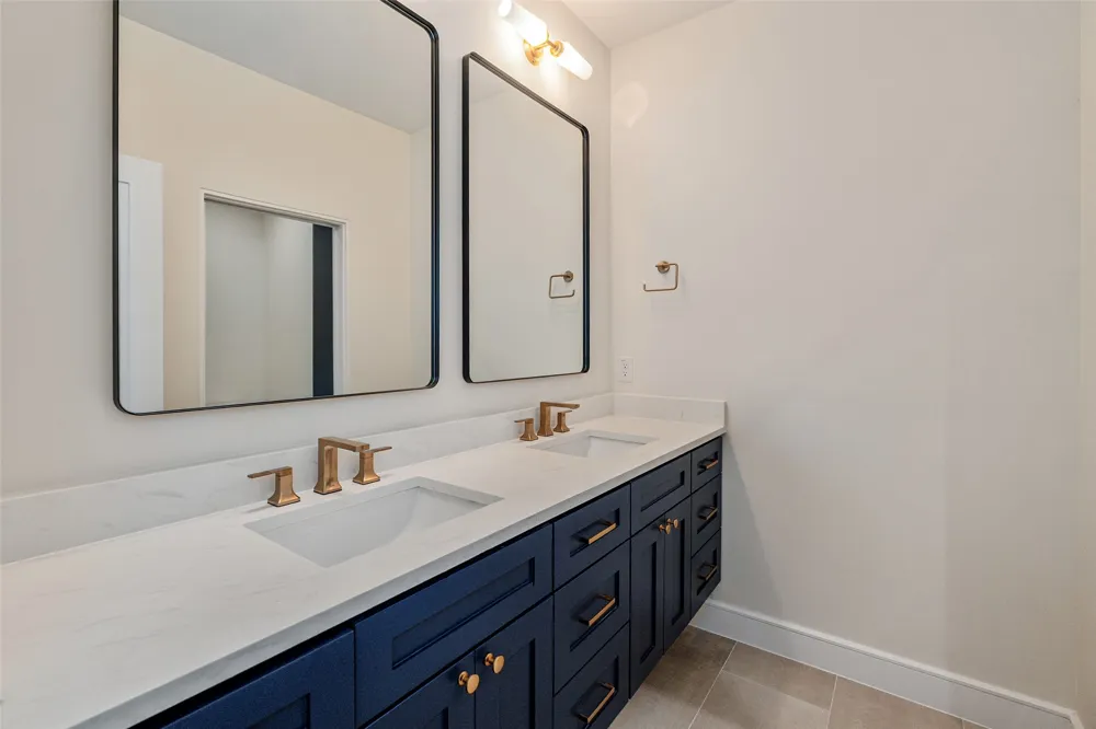 219 Autumn Wood Trail Gun Barrel City, TX 75156