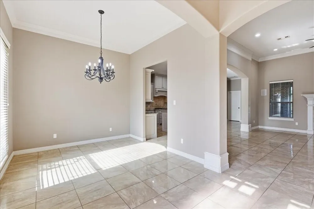 160 Colonial Estates Drive Bridge City, TX 77611
