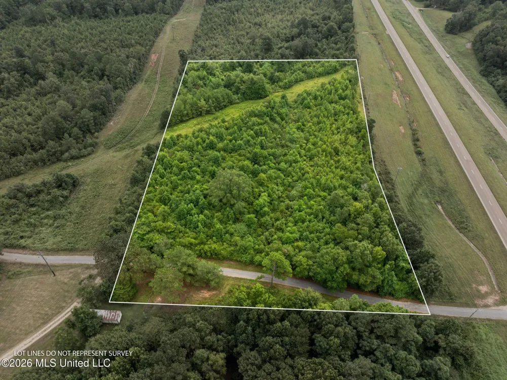 3 Hwy 84 Collins, MS 39428