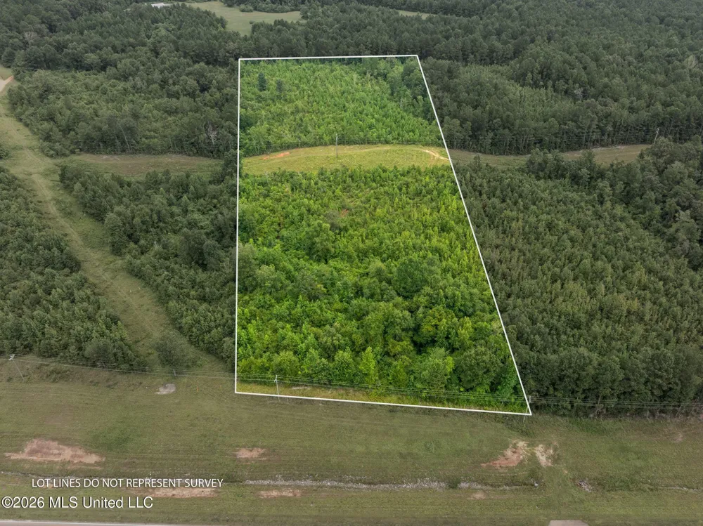 4 Hwy 84 Collins, MS 39428
