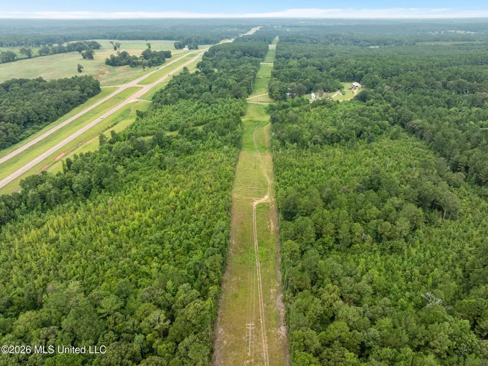 4 Hwy 84 Collins, MS 39428