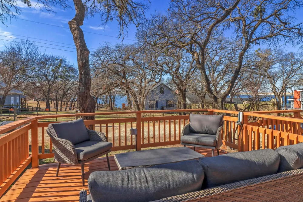 5660 Dorothy Little Elm, TX 75068