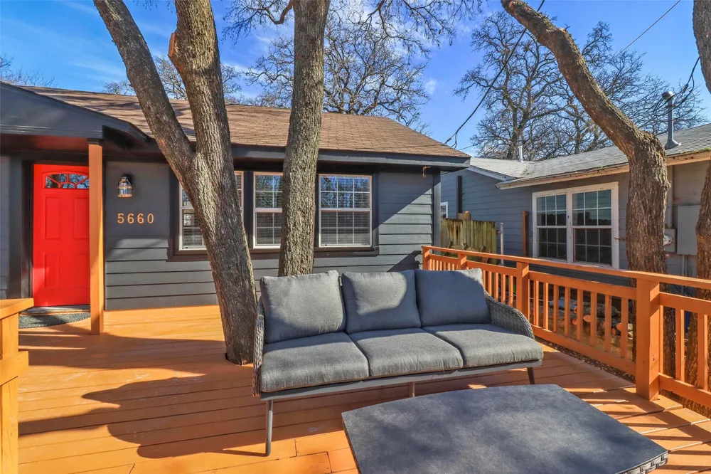 5660 Dorothy Little Elm, TX 75068