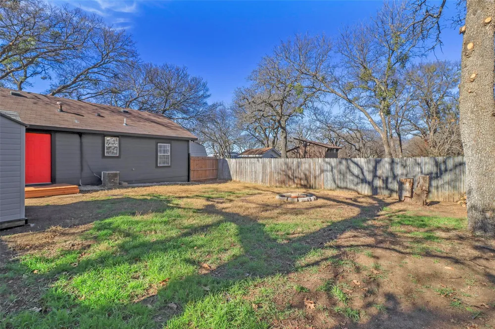 5660 Dorothy Little Elm, TX 75068
