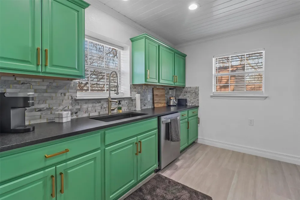 5660 Dorothy Little Elm, TX 75068