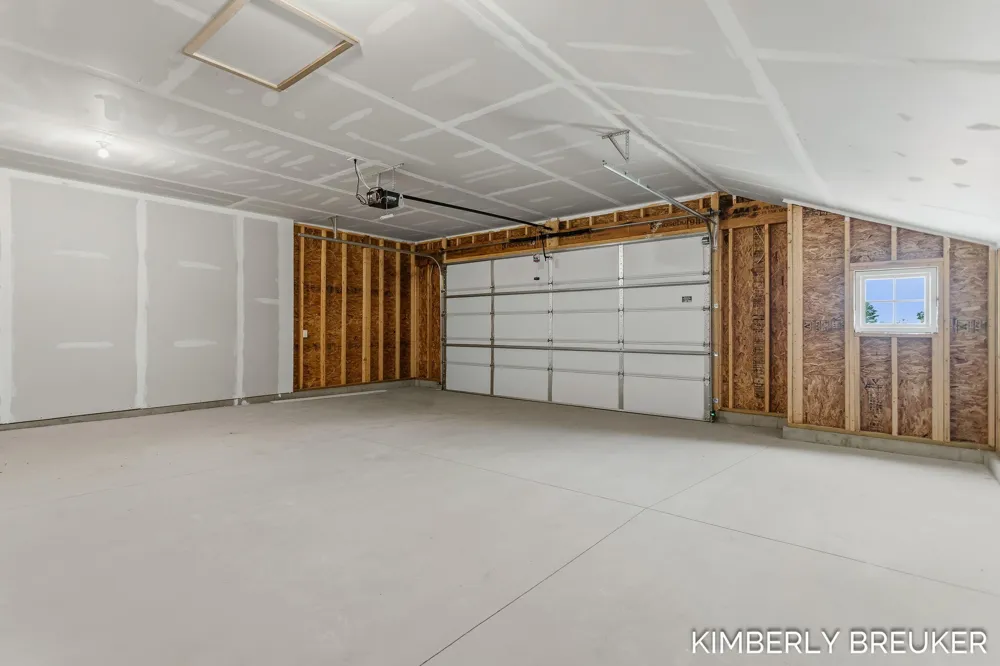 6268 Roman Road Allendale, MI 49401