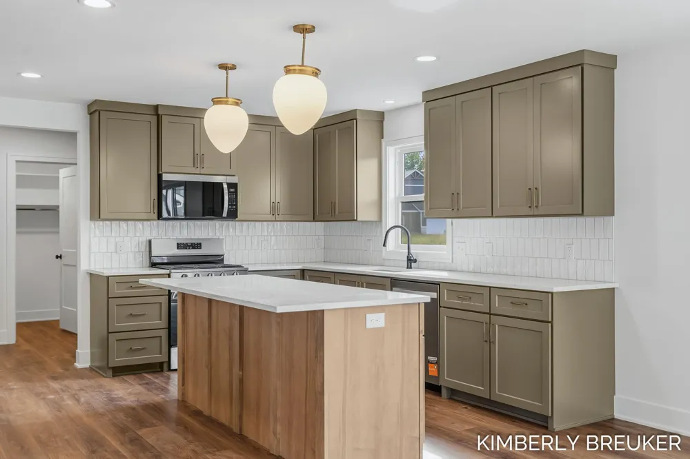 6268 Roman Road Allendale, MI 49401
