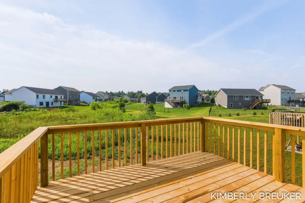 6268 Roman Road Allendale, MI 49401