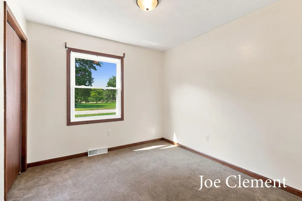 2283 19 Mile Road NW Tyrone Township, MI 49330