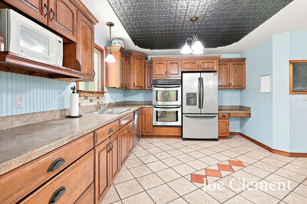 2283 19 Mile Road NW Tyrone Township, MI 49330