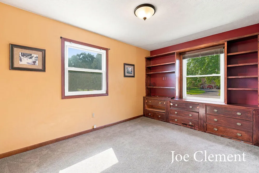 2283 19 Mile Road NW Tyrone Township, MI 49330