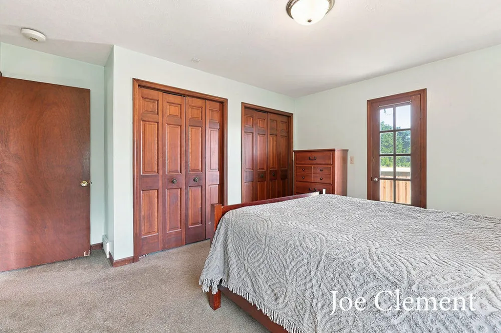 2283 19 Mile Road NW Tyrone Township, MI 49330
