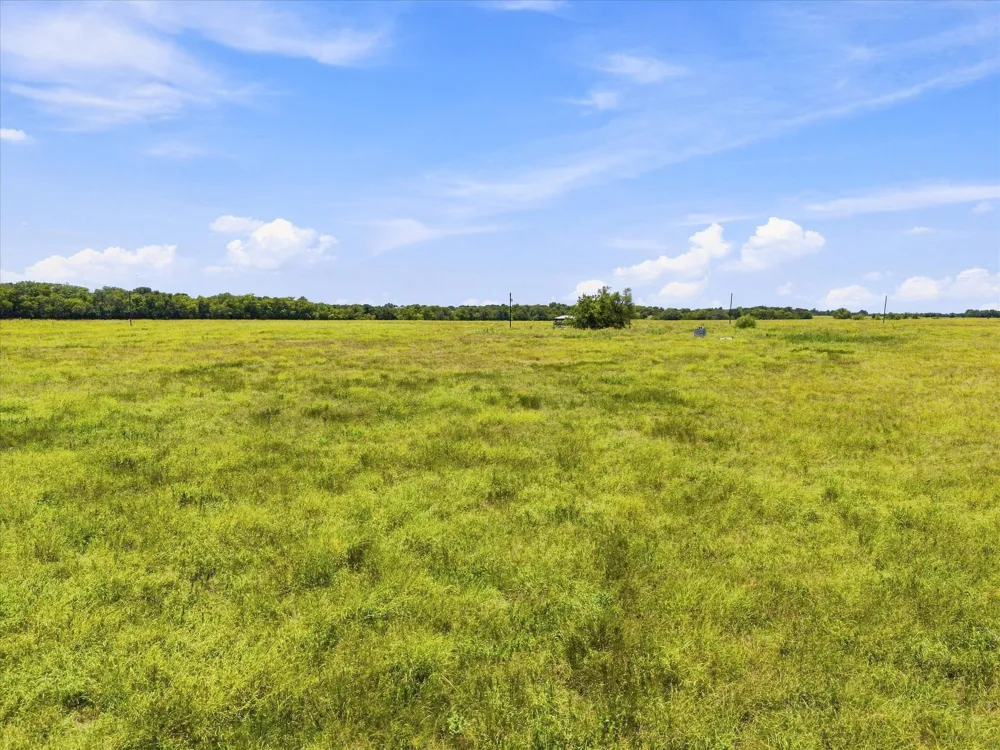 457 Miles Lane Greenville, TX 75401