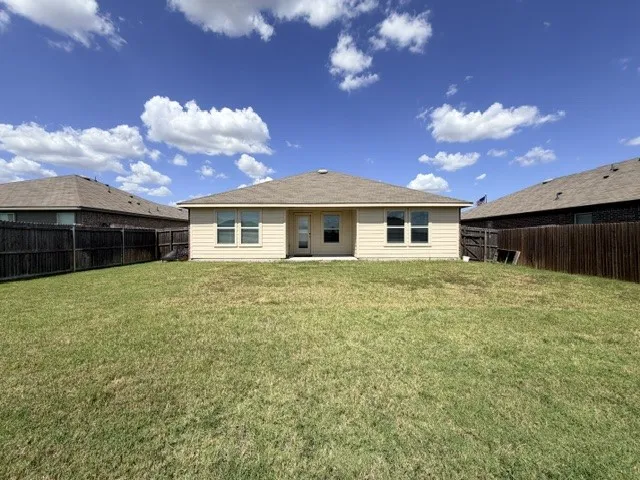 720 Meadow Creek Lane Josephine, TX 75189