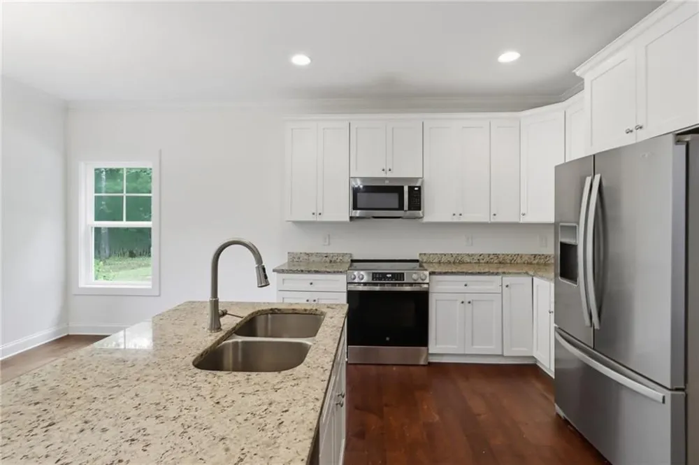 48 Cureton Lane Moreland, GA 30259