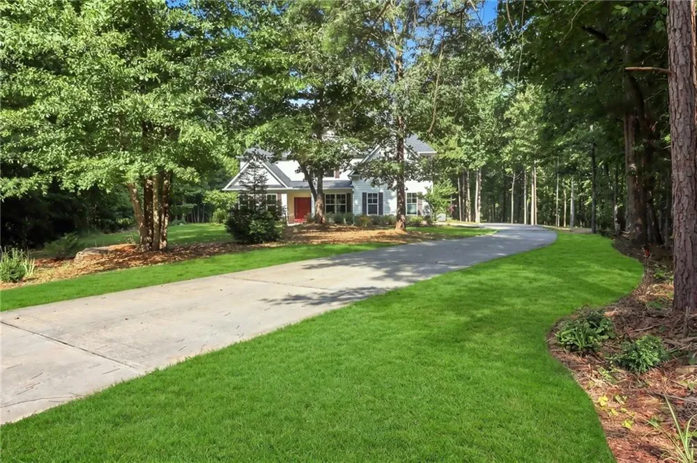 48 Cureton Lane Moreland, GA 30259