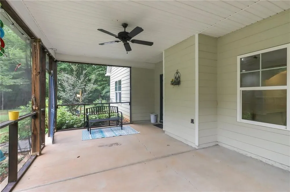 48 Cureton Lane Moreland, GA 30259