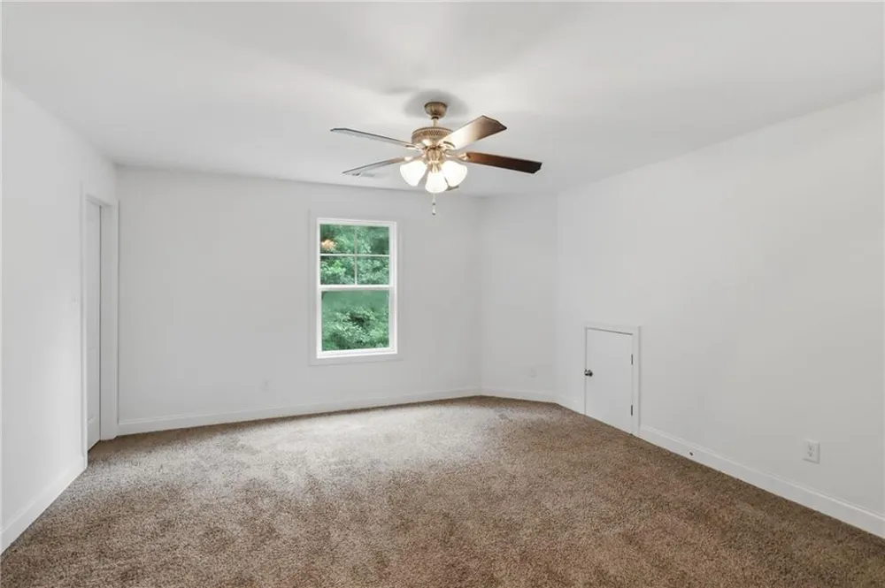 48 Cureton Lane Moreland, GA 30259