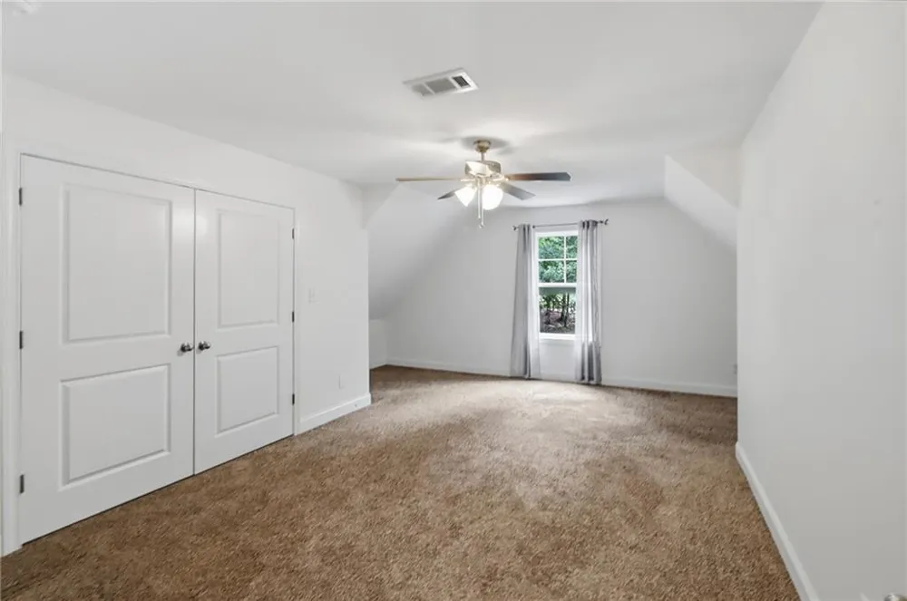 48 Cureton Lane Moreland, GA 30259