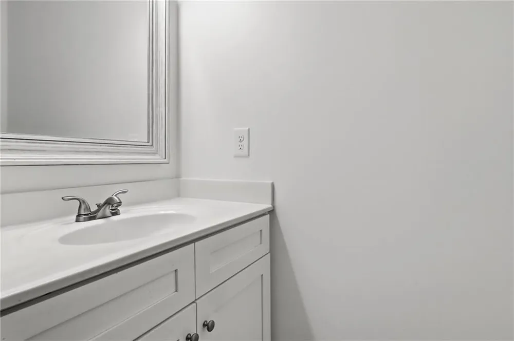 48 Cureton Lane Moreland, GA 30259