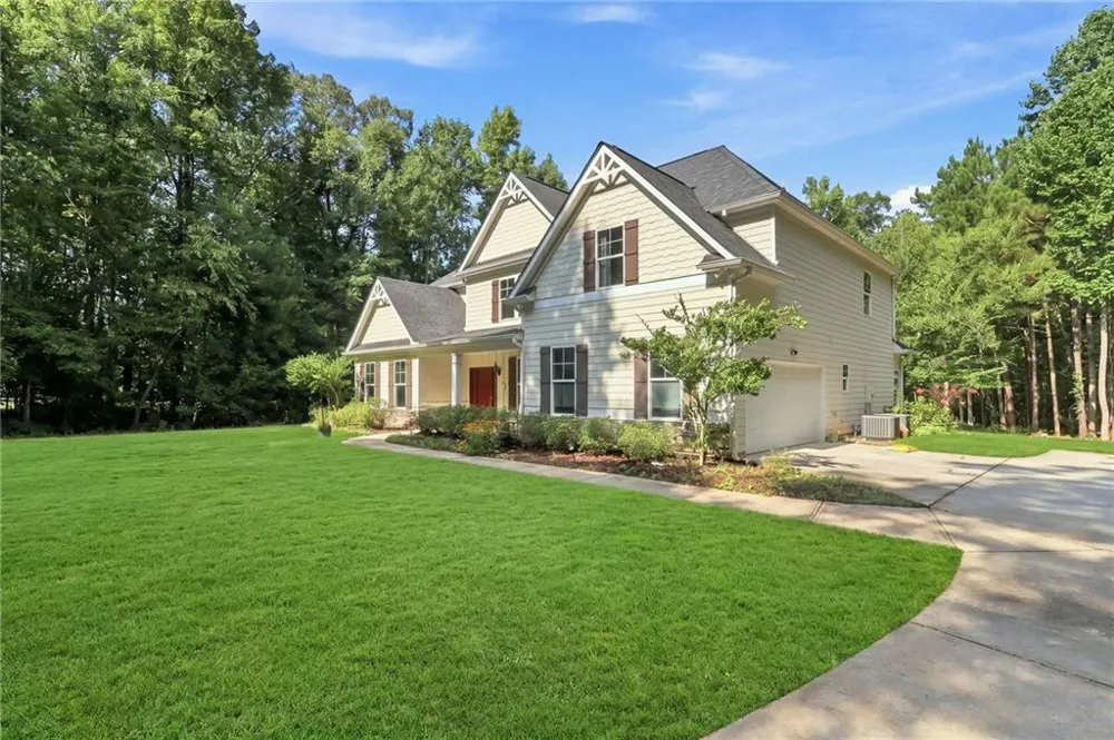 48 Cureton Lane Moreland, GA 30259