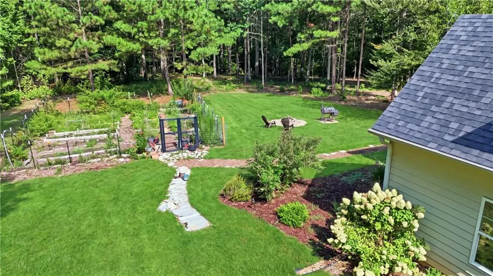 48 Cureton Lane Moreland, GA 30259