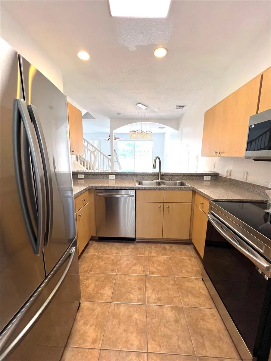 1205 S BEACH CIRCLE Kissimmee, FL 34746