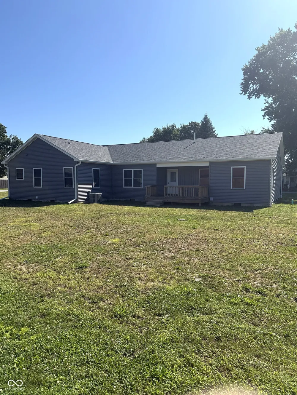 118 Liberty Veedersburg, IN 47987