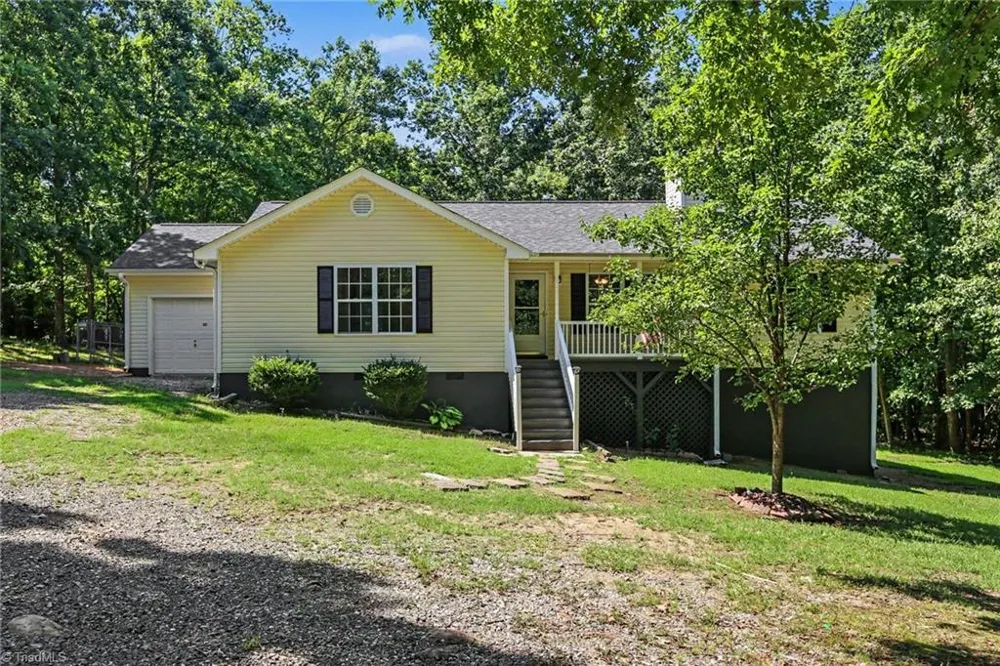 6045 Cane Creek Road Snow Camp, NC 27349