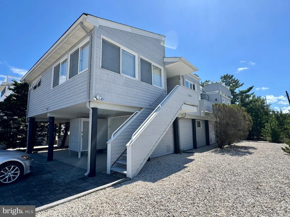 2404 BAYVIEW AVENUE Barnegat Light, NJ 08006