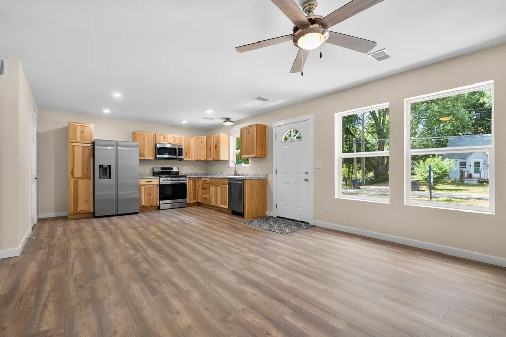 657 Azuba Avenue Kalamazoo, MI 49048