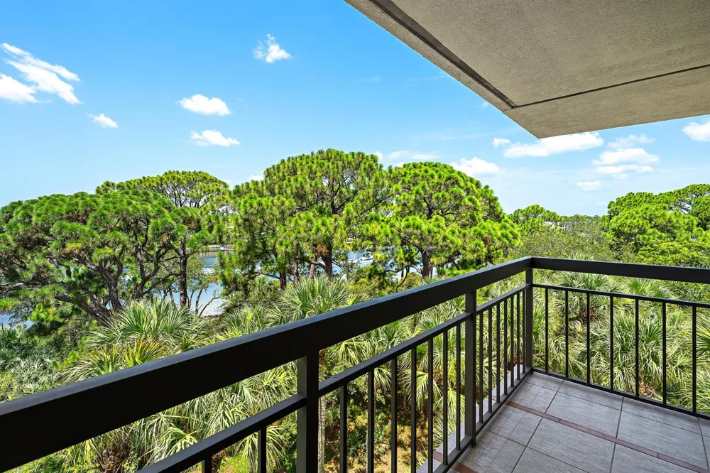 2201 Marina Isle Way #506 Jupiter, FL 33477