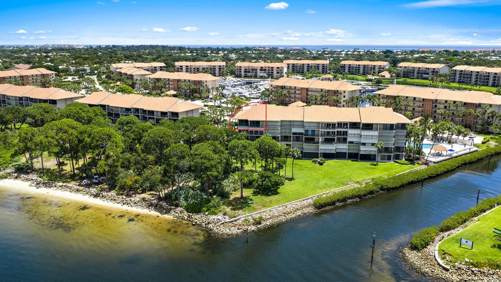 2201 Marina Isle Way #506 Jupiter, FL 33477