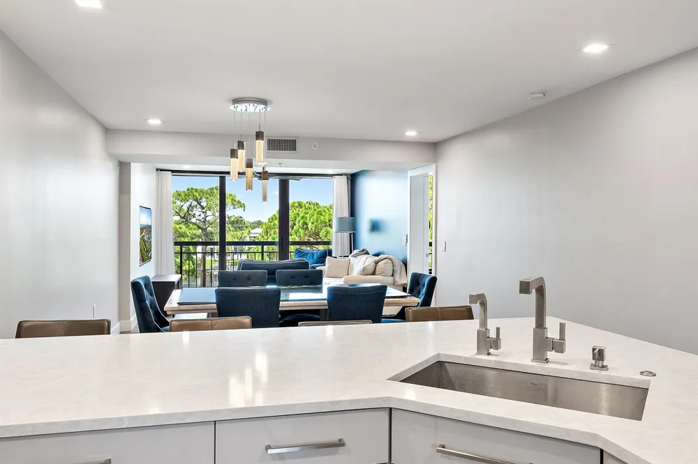 2201 Marina Isle Way #506 Jupiter, FL 33477