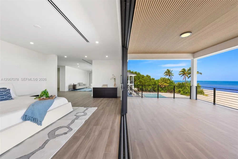 2405 Coco Plum Dr Marathon, FL 33050