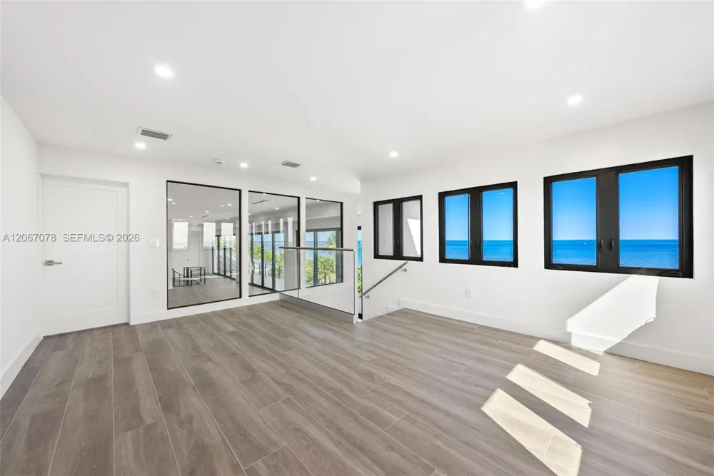 2405 Coco Plum Dr Marathon, FL 33050