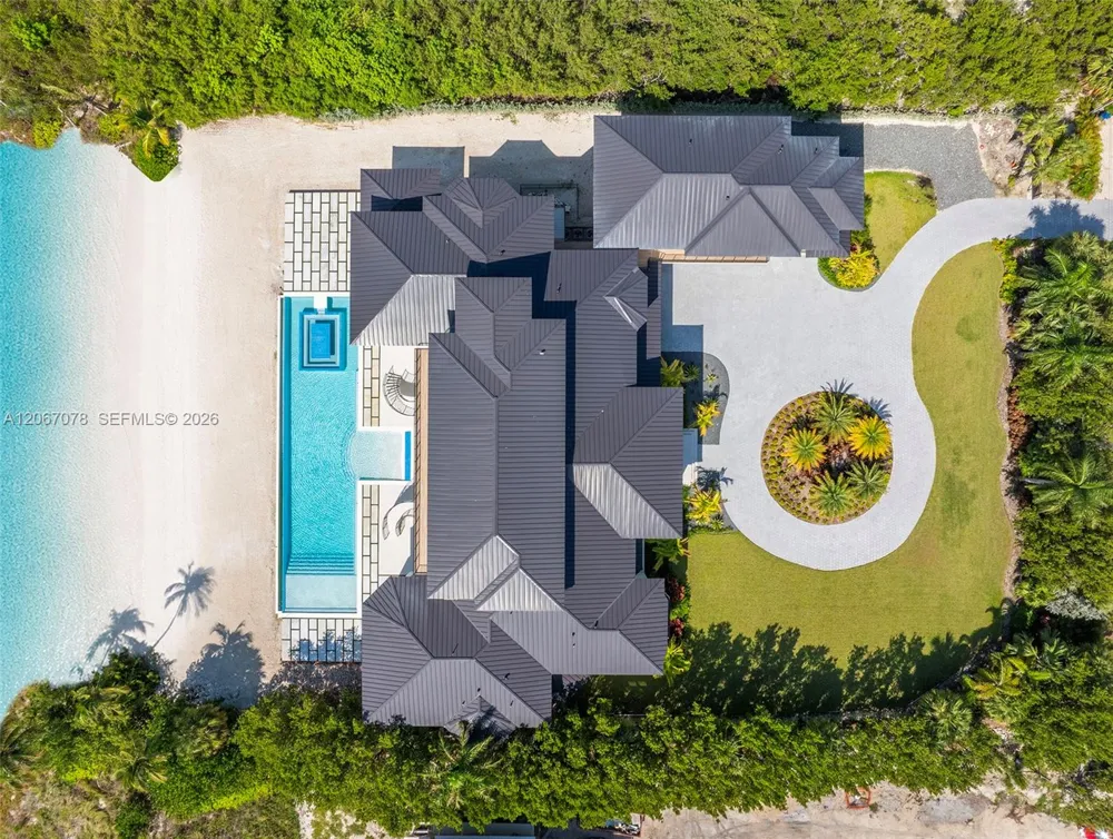 2405 Coco Plum Dr Marathon, FL 33050