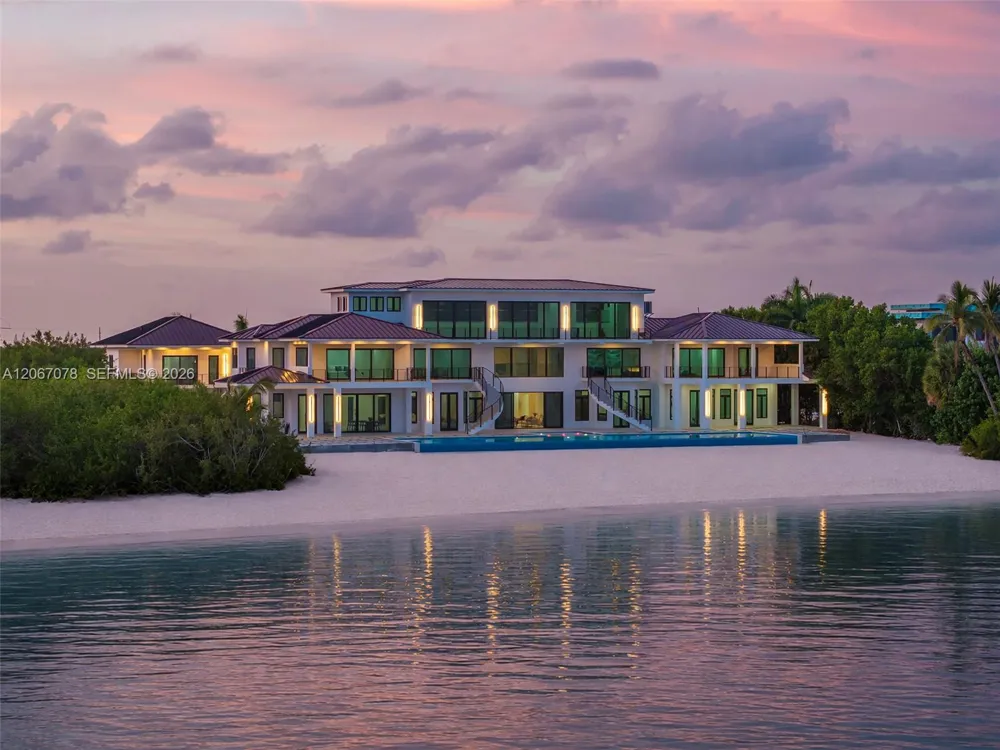 2405 Coco Plum Dr Marathon, FL 33050