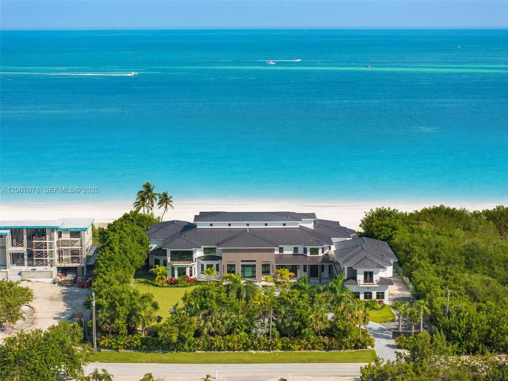 2405 Coco Plum Dr Marathon, FL 33050
