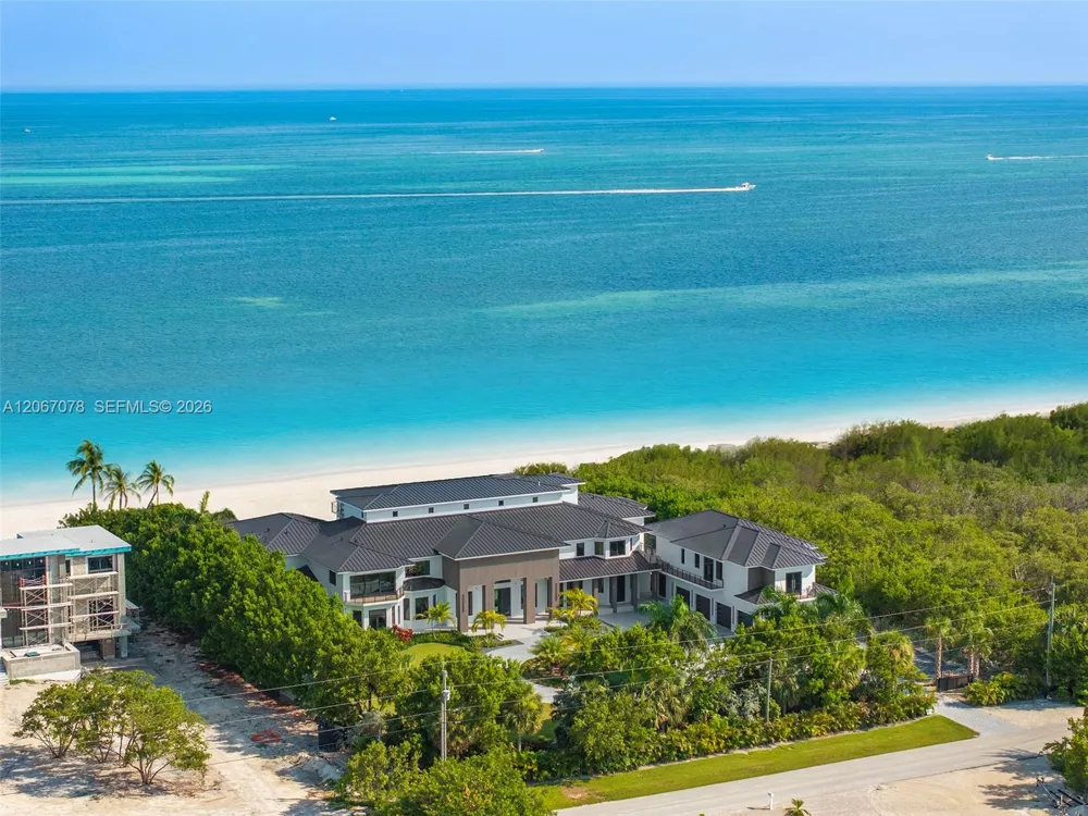 2405 Coco Plum Dr Marathon, FL 33050