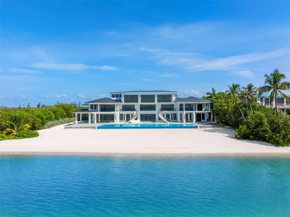 2405 Coco Plum Dr Marathon, FL 33050