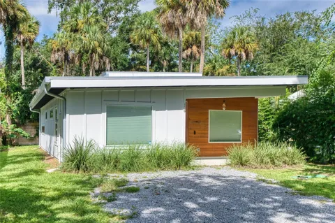 18 SANCHEZ AVENUE